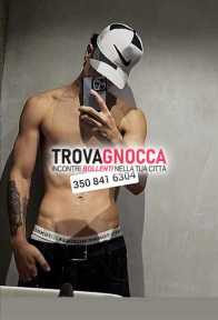 prima volta arezzo 🍆david🔥attivissimo ragazzo palestrato 🔥 maschio porco e caldo🥵 ti fare gemmire 😈 disponibile 24su24 💪🔥