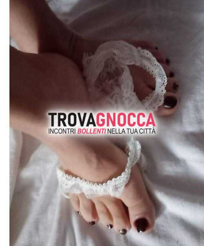 👉👉👉dolce milf caliente super tettona curve urlo 👅👅👅naturale e pronta farvi impazzire