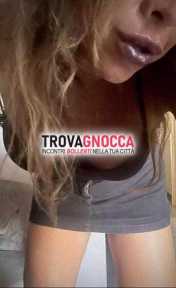 alisya made italy 🇮🇹 😍😍
incredibile e sborrante 🍆💦💦💦 strepitosa giovane trans