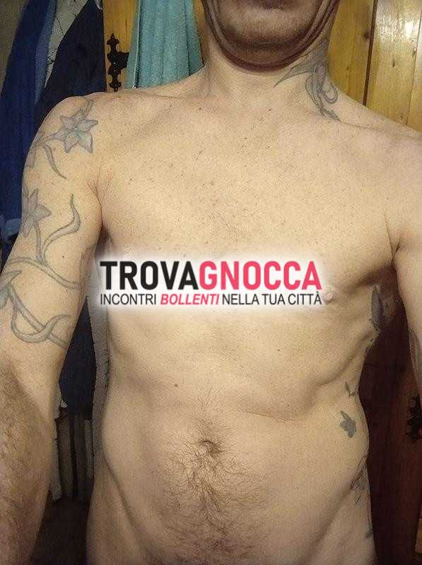 tu senza biancheria intima senza reggiseno