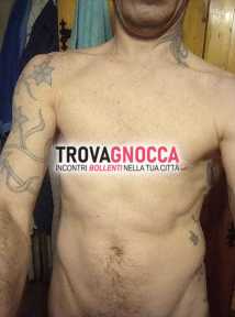 tu senza biancheria intima senza reggiseno