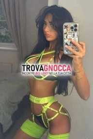 ⛔️nuova entrata⛔️ ❌raggiungo e ricevo ✨🍑💦piccola🧸emma🎀lato b passione incandescente✅body e altri giochi💦😈💋🔥tutta te.🍒69 leccami si deve