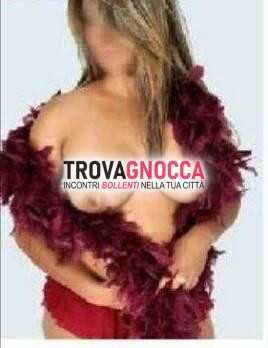 l'amante ideale non è presenza costante. 😋😊😚😘