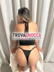 ragazza calda brasiliana bellezza incantevole 😍