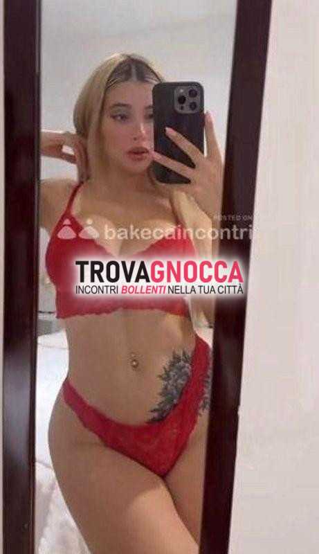 primisima volta centro biondina foto reale 🎉sono disponibile farti impazzire piacere😚😚sono pronta realizzare tutte tue fantasie 💋 t