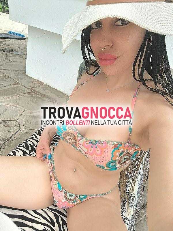 la pornostar sharon mei fa suo ritorno italia