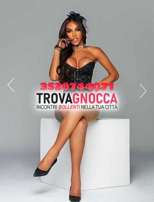 ❤nuova sensazione arrivo❤ seducente e passionale mia bocca calda e gola profonda ti regaleranno momenti indimenticabili ninfomane porca che