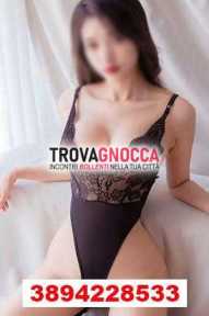 ✅👍⭐⭐⭐💖a viareggio 💖 stupenda orientale È pronta ad accoglierti massaggio tantrico e bodymassage 😘💐 esperimentare relax completo💖