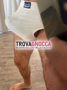 cerco casalinga o donna separata momenti intimi e divertenti.