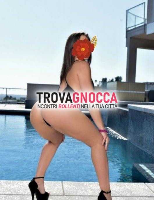 ecco sheyla venezuelana appena arrivata sono ricolma passione e calore. adoro dare piacere mia bocca ❤ ti bacerò profondamente 💋👅 e mio metodo fare ottimo bocchino è totalmente naturale. ti assicuro che ti farò impazzire