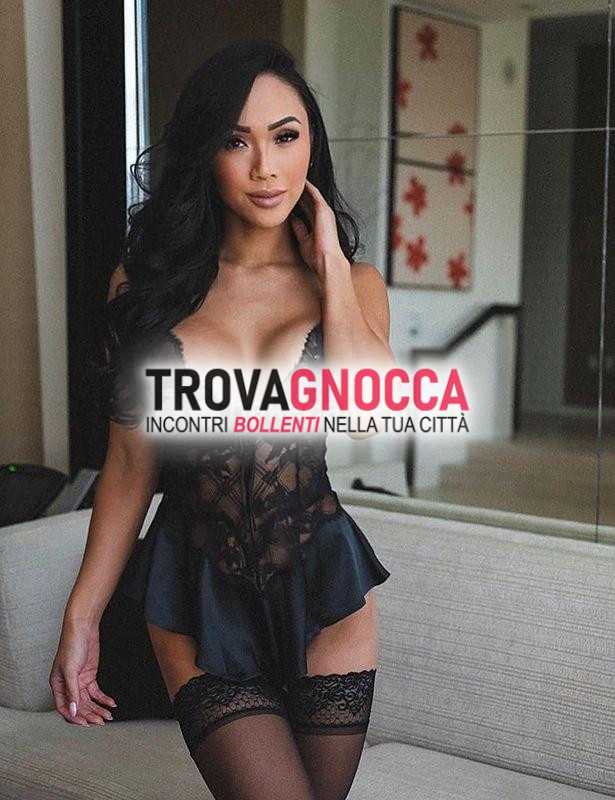 appena arrivata – kika 🇵🇭 ambiente climatizzato ti accoglie❄️❄️❄️❄️❄️
questa bellissima ragazza filippina è sensuale passionale e traboccante energia.
🔥 sperimenta momento indimenticabile