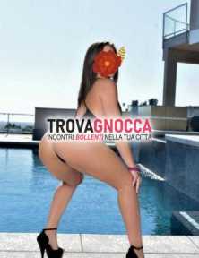 ecco sheyla venezuelana appena arrivata sono ricolma passione e calore. adoro dare piacere mia bocca ❤ ti bacerò profondamente 💋👅 e mio metodo fare ottimo bocchino è totalmente naturale. ti assicuro che ti farò impazzire