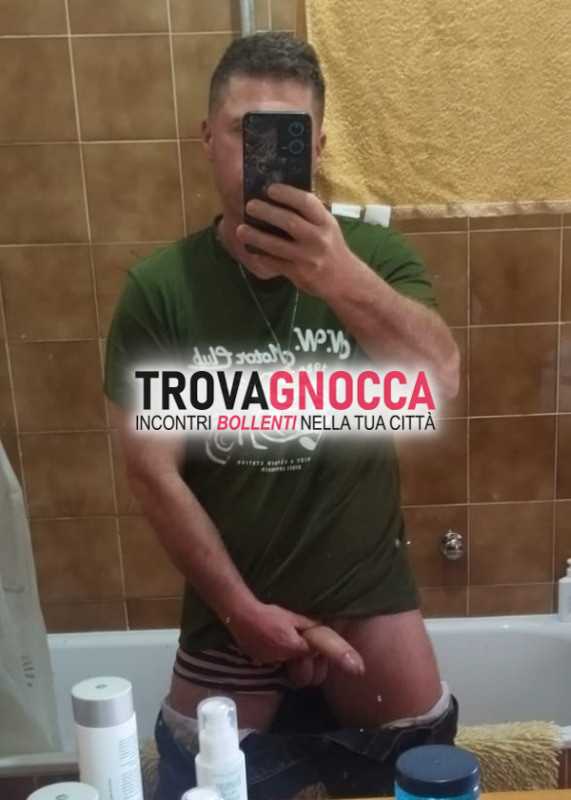 uomo divertimento 😁😘😘😘😘😘😘😘😘♥️♥️♥️