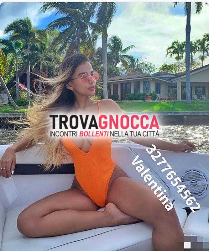 a gioia colle valentina È nuovo noi🥰😍 venezuelana provocante calore disponibile esaudire ogni tua fantasia modo intenso gola profonda.