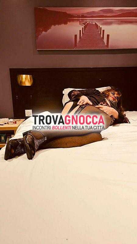 formosa trav matura uomini attivi solo ben dotati