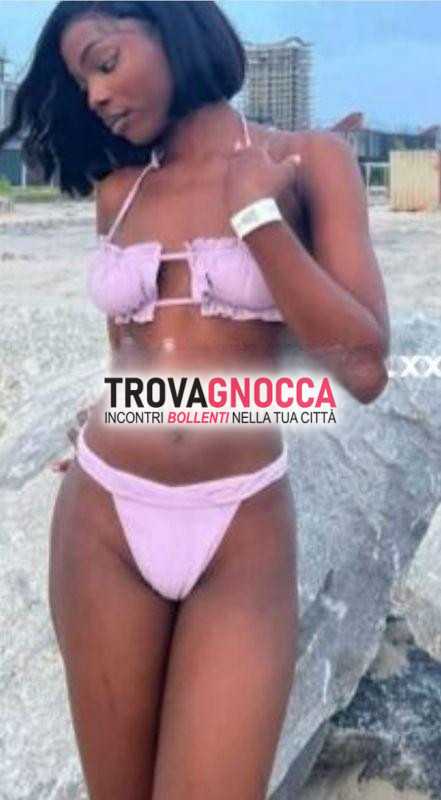 🍒💜 splendida e seducente gran pompinara. mia pompa selvaggia è ineguagliabile al mondo