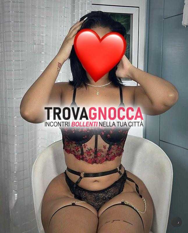 😍new latina sensuale calda golosa minchia bocchino scoperto fino alla fine culo fottere pecora 😍