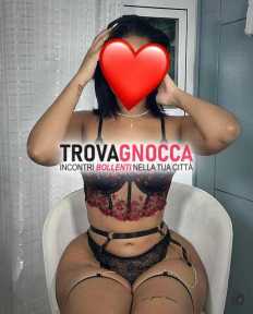 😍new latina sensuale calda golosa minchia bocchino scoperto fino alla fine culo fottere pecora 😍