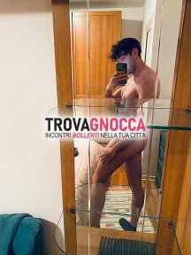 cerco coppie guardare mentre scopano