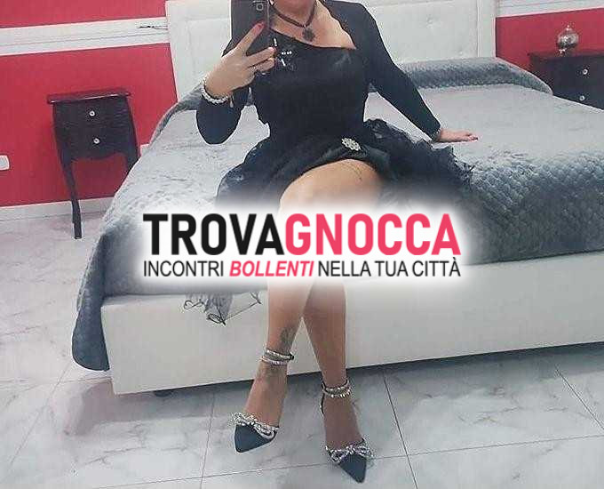 meravigliosa donna italiana 40 anni disponibile compagnia e connessioni emotive più intense.