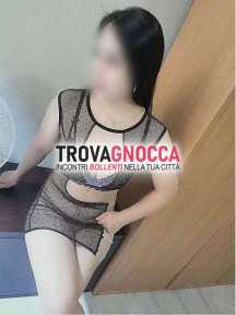 💋💋ragazza orientale 23 ani arrivata bellissima ragazza mia lingua ti faro impazzire mia vagina 💋
