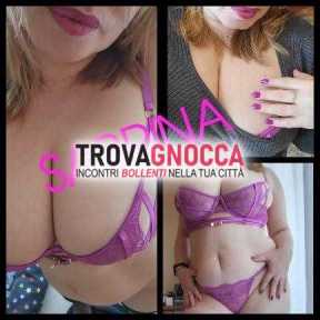 sabrina calda ed erotica solo momenti piccanti videochiamata. sabrina calda ed erotica solo momenti piccanti videochiamata.
