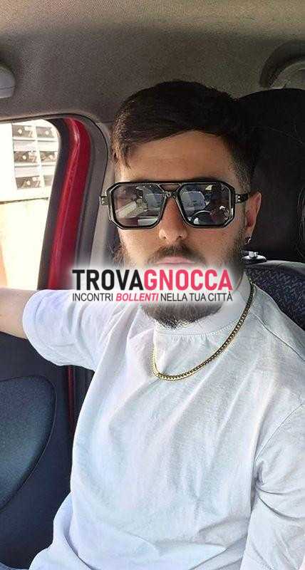 te assaporo nella tua macchina.