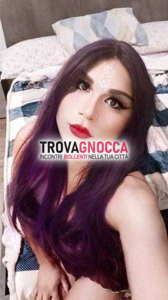 ⭐katriona bella transessuale naturale⭐ 💋 È sia attiva che passiva ♥️ 🌷😈 dolce gelato leccare🔥 È molto calda