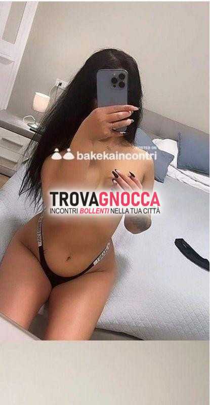 tettona dea piu' maialona momento senza pari seno naturale e culone sogno È pronta dare massimo te