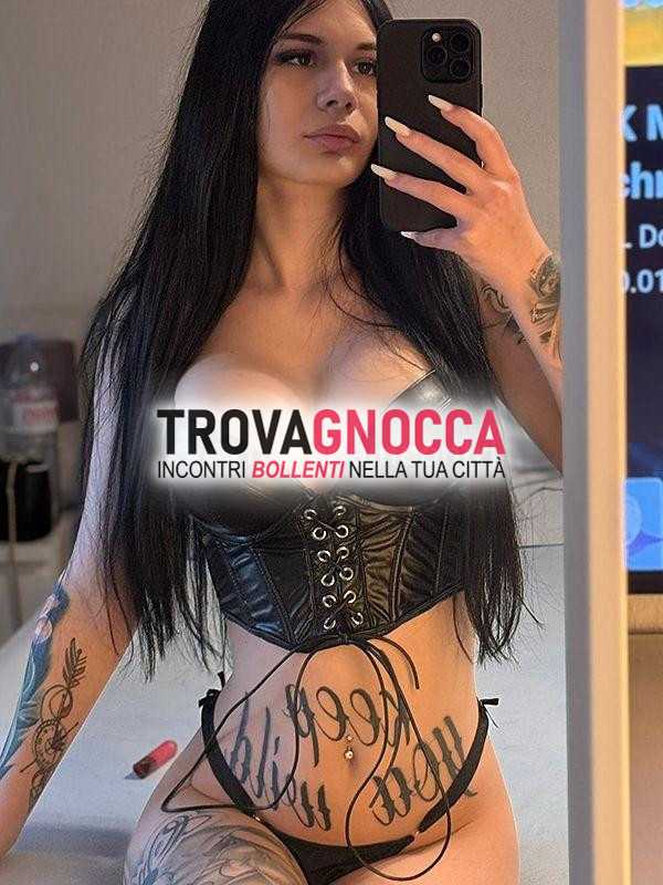 ❤️💛 ‼️disponibile e raggiungo ‼️🎀alessia 🎀bellissima calda e molto passionale sempre vogliosa deliziare chi ha accanto 🌹💖💖