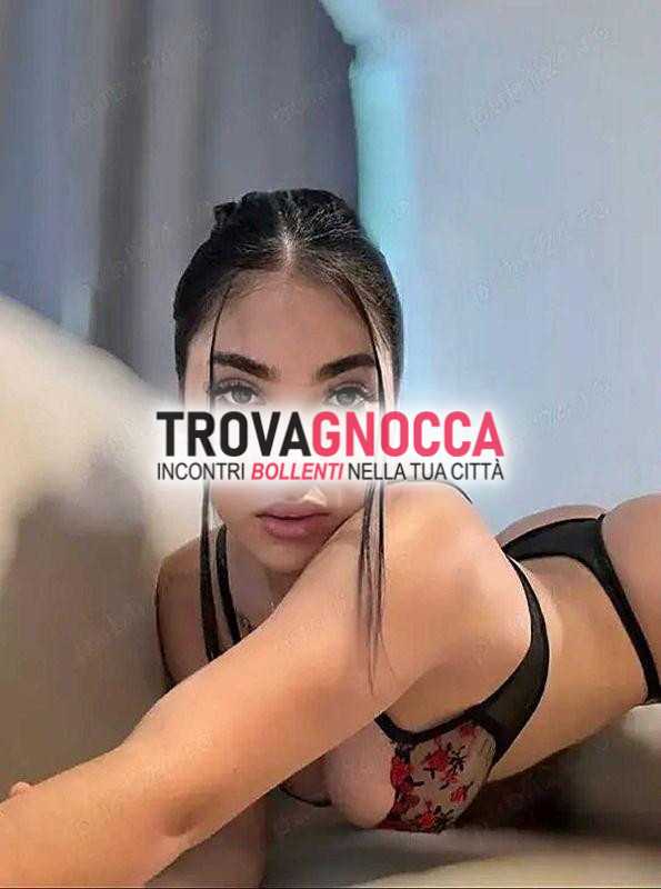 bs ♥️🍷🥳🚕🚕🔥🥂solo raggiungo te x albergo ♥️🚕🔥🚕 appena arrivata e caldissima 💋 delizia piccante 🔥 goduria unica 💖scopri mio lato b ❄️la piÙ porca🎀 💣🆘🔞