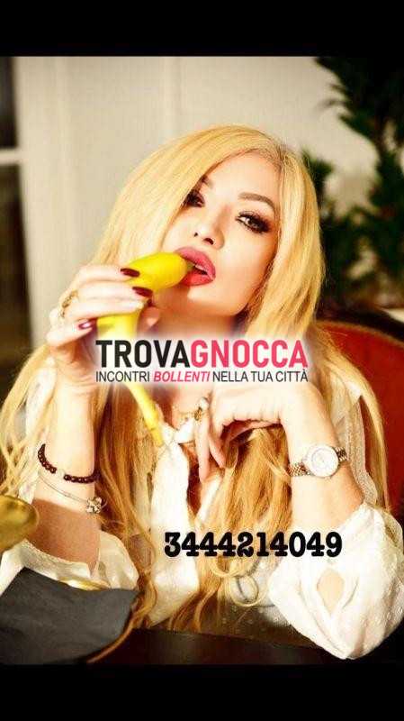 fantastica bionda spagnola passionale poco rientrata