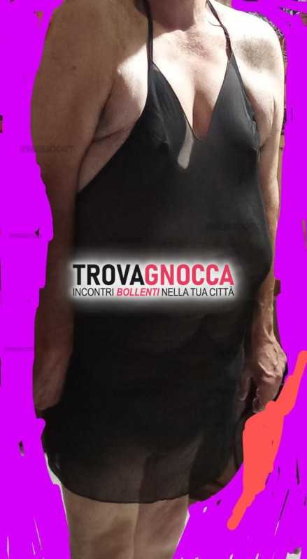 passivo molto maturo forme femmina