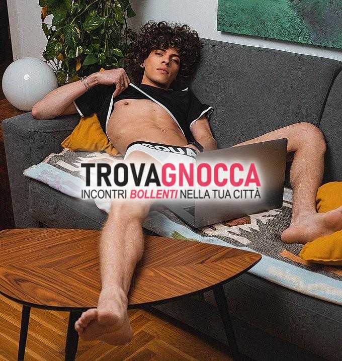 akyra giovanotto è pronta offrirti un'esperienza xxl indimenticabile preparati incontro esclusivo dove piacere e sensualità si fondono un'unica avventura. non perdere l'occasione vivere momenti intensi e appaganti akyra giovanotto