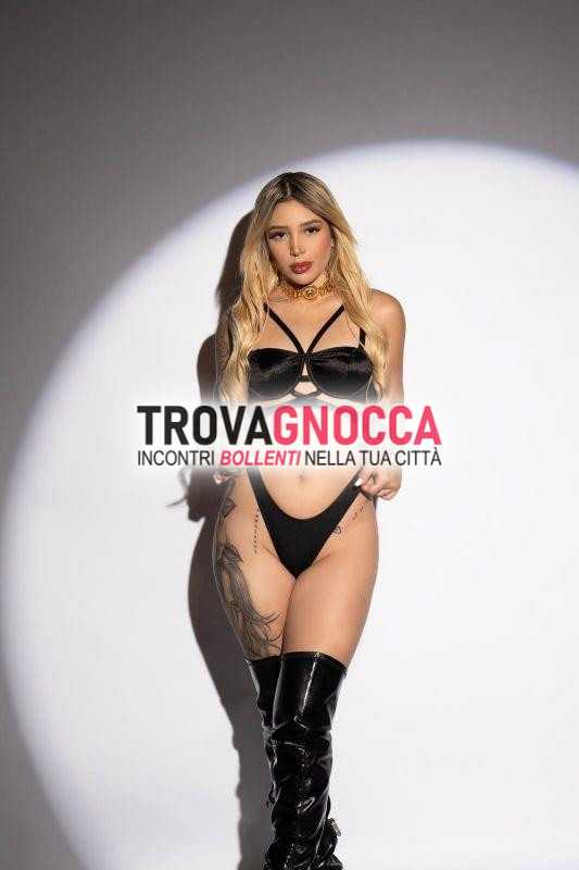 novità imperdibili zona larissa 🤤😍 foto autentica garantita al 100🤩💋.