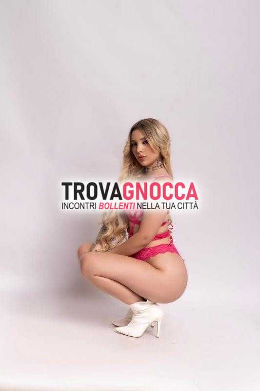 novità imperdibili zona larissa 🤤😍 foto autentica garantita al 100🤩💋.