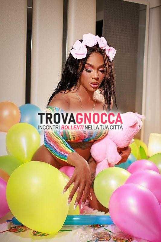 nahomy💓💣🔥la regina sesso👑 ts xxxl se hai voglia momento sesso rilassante nel mio appartamento privato adoro ogni sua forma e tutti modi.