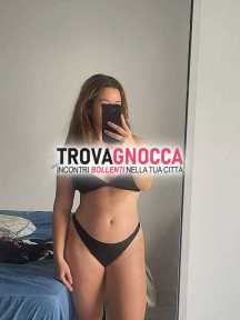 nuova ragazza pronta regalarti attimi indimenticabili