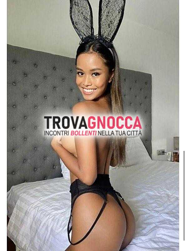 appena arrivata bellissima giovane foto reali 100 dolce e bocca caldissima sono sexy vagina calda e bagnata preliminari che ti faranno perdere testa