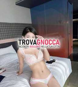 la bellissima è appena arrivata oggi meraviglia alta classe tiktok bb incanto d’oriente un'esperienza non perdere