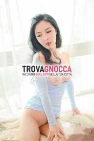 ragazza appena arrivata città orientale e sexy pronta farvi vivere momenti indimenticabili. belle more speziate 🎀 culo invidiabile e patatine piccanti che stuzzicano sensi. anche miei fantastici lati b sono pronti deliziare ragazza appena arrivata città orientale e sexy pronta farvi vivere momenti indimenticabili. belle more speziate 🎀 culo invidiabile e patatine piccanti che stuzzicano sensi. anche miei fantastici lati b sono pronti deliziare