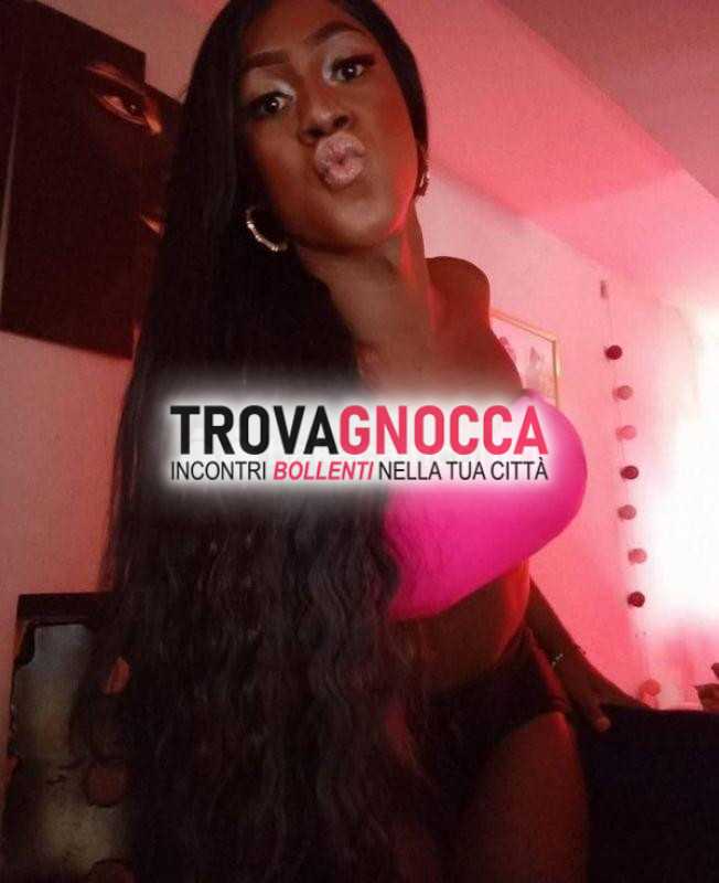 nhomy 💋 nuova transessuale 👅 completa xl sia attiva che passiva 👅 non ho praticamente limiti adoro esplorare piacere ogni sua sfumatura. sono estremamente calda e sempre disponibile.