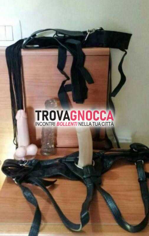 😈lido degli scacchi💦ambiente climatizzato☃️ 
💦🌧️appena arrivata devorah comacchio lido conosciuta dottoressa piacere e passione se cerchi un'esperienza coinvolgente e indimenticabile sei nel posto giusto. preparati lasciarti andare e vivere momenti pura emozione