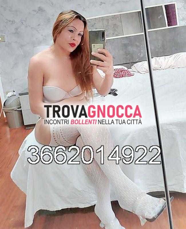 strozzacapponi 🎀🎀 nicol È transessuale sia attiva che passiva 🎀🎀