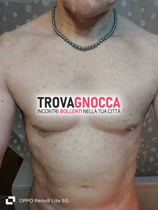 sono disponibile nel pomeriggio dalle 1500 fino tarda sera e cerco serietà e massima riservatezza passivo incontri indimenticabili.
