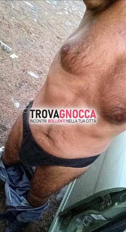 cerco amicizia