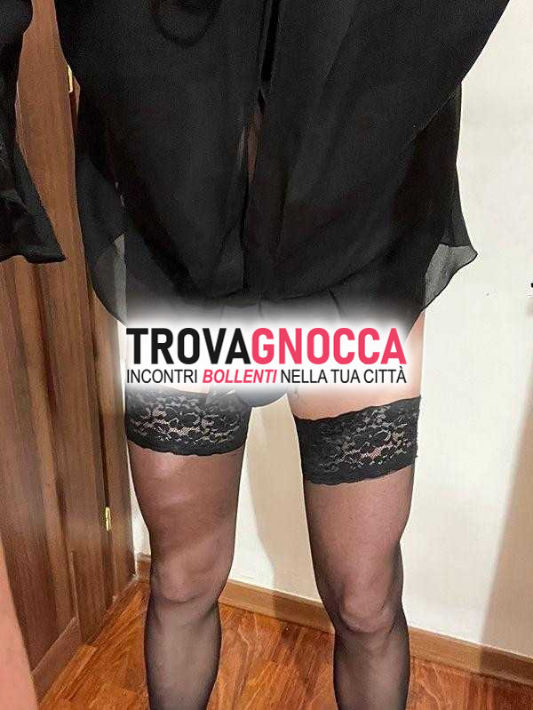 laura sexy trav