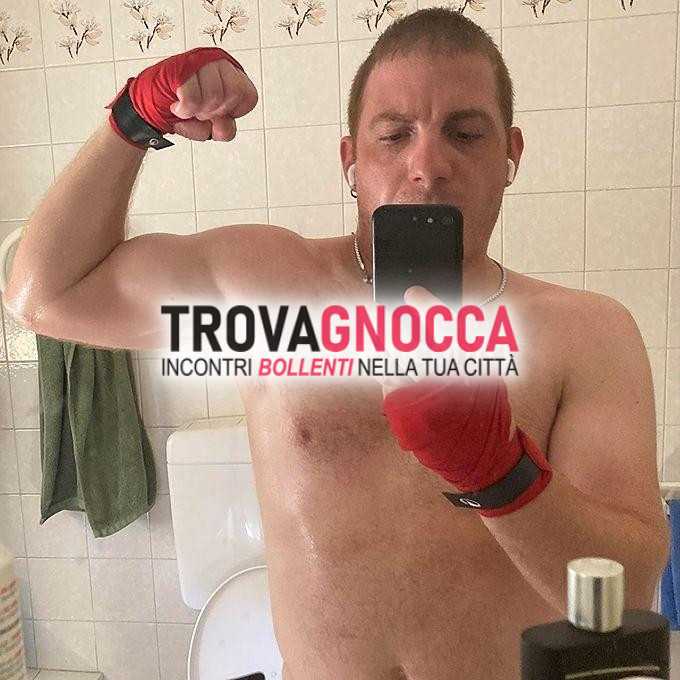 giovane desideroso cerca sua regina