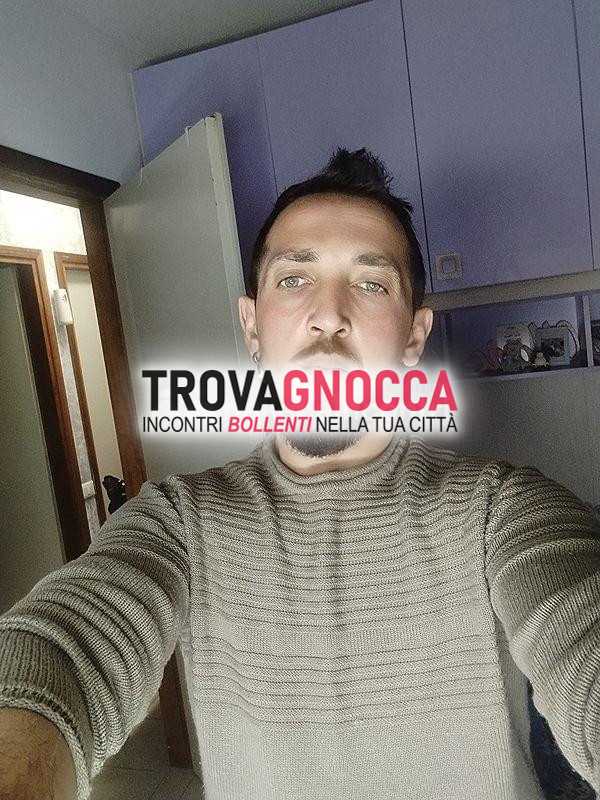 affascinante torello disponibile esclusivamente donne interessate incontri autentici. niente perdite tempo solo contatti diretti discutere costo
