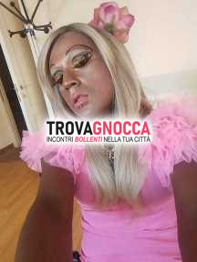 trav sensuale samantha t'aspetta serata piccante